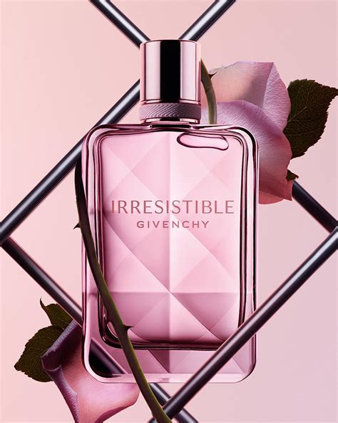 black pink givenchy